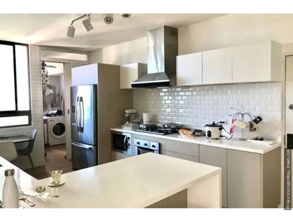Se vende apartamento en punta pacífica