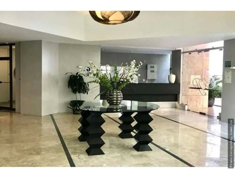 Se vende apartamento en punta pacífica
