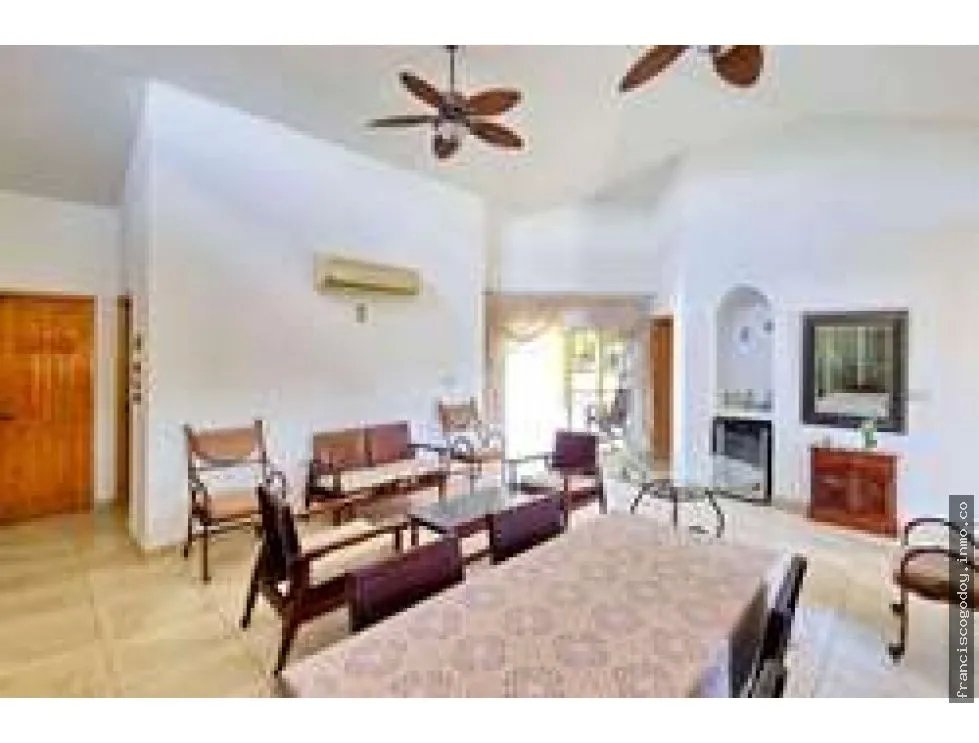 Se vende casa en coronado