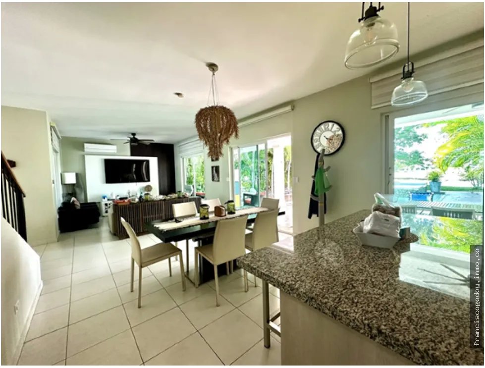 Casa en venta en bijao