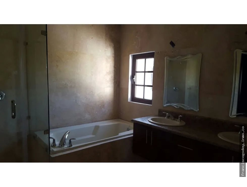 Venta de casas adosadas en vista mar