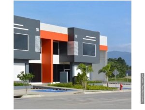 141692 - Panamá - warehouses - remates judiciales
