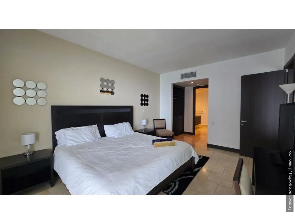 Apartamento en alquiler  punta pacífica