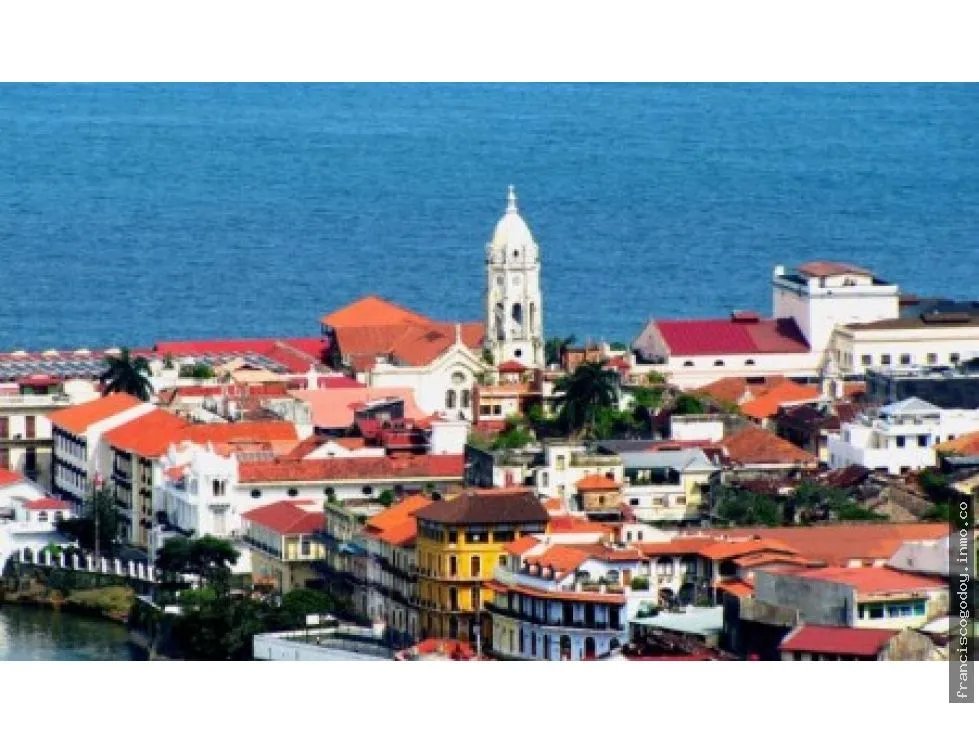 Venta de hotel en el corazón de santa ana