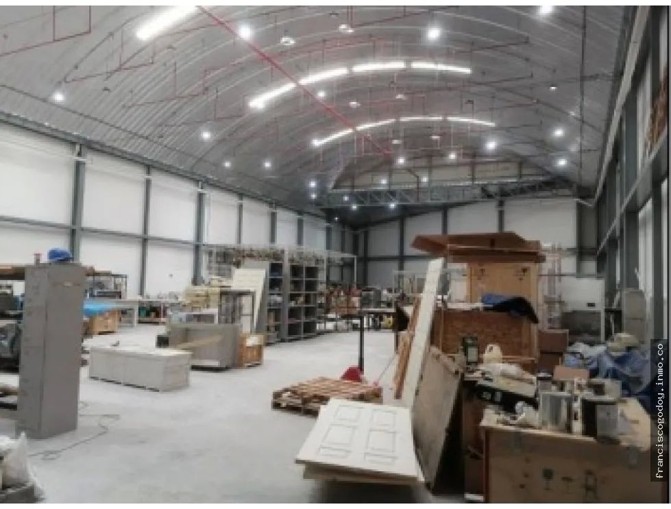 Ofibodega en alquiler en panama viejo business center