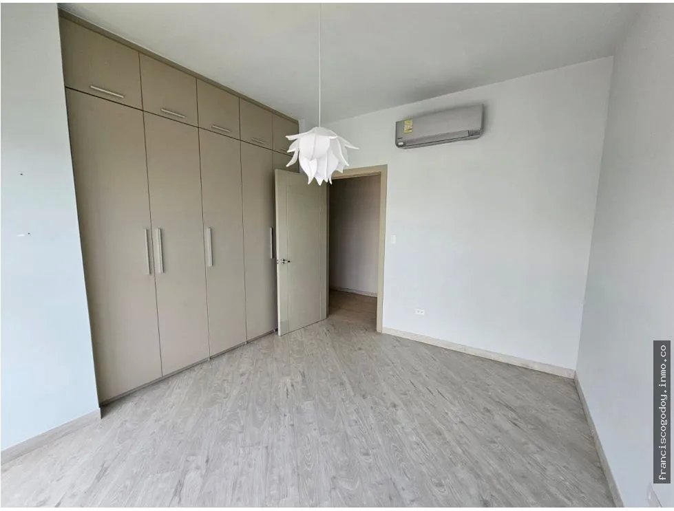 Apartamento en alquiler ph rivage tower, avenida balboa