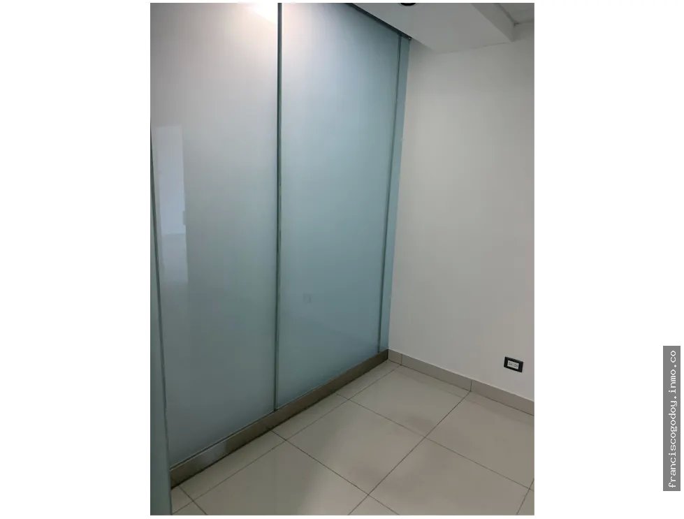 Oficinas en alquiler en un hub estratégico en vía israel