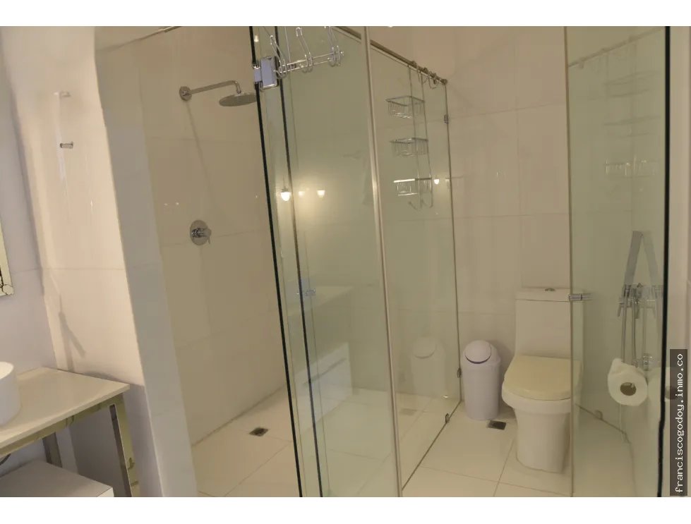 Alquiler de apartamento en yoo panamá & arts tower, avenida balboa