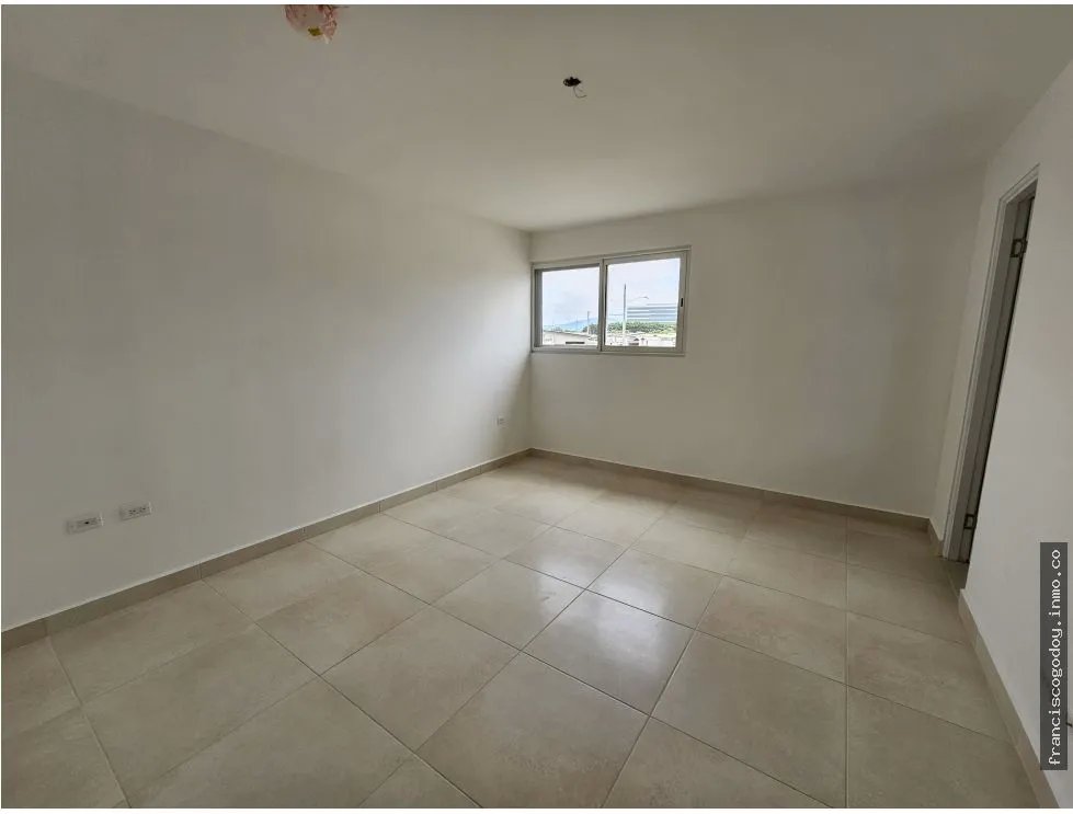 Venta de casa en villa sur - town home, costa sur
