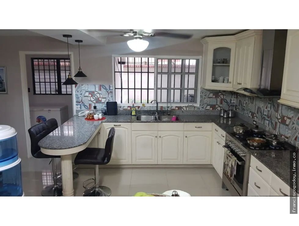 Venta de casa en urbanización la alameda, bethania