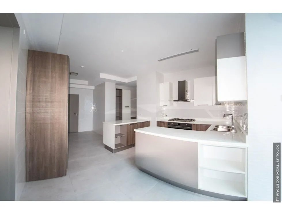 Venta de apartamento en ph regalia, costa del este