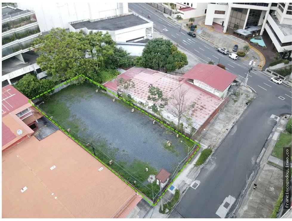 Venta de terreno en área bancaria, obarrio