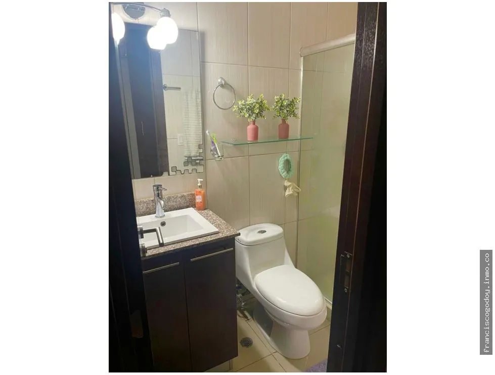 Venta de apartamento en condado del rey