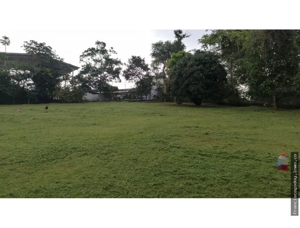 Venta de terreno en altos del maría