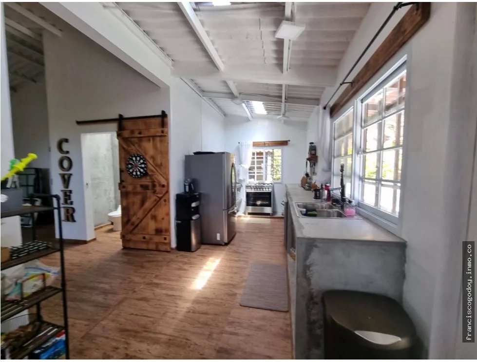 Venta de casa en altos de campana