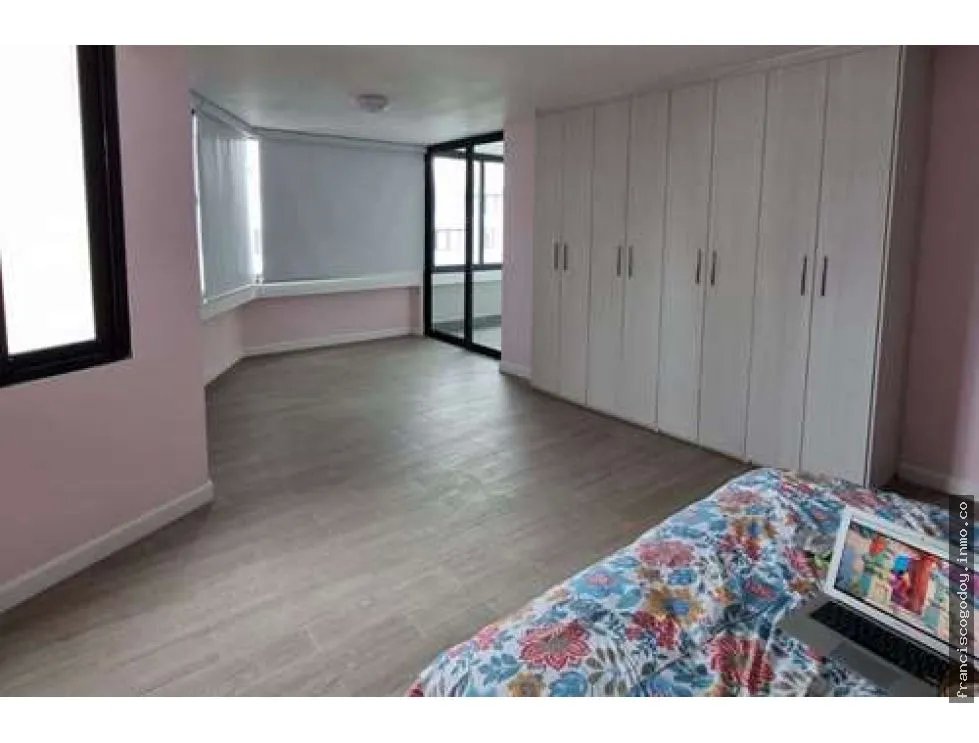 Se vende pent-house en punta paitilla