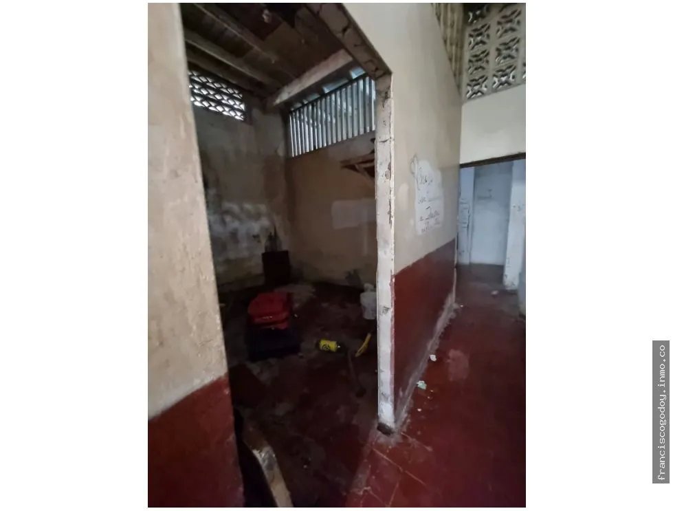 Se vende casa en casco viejo, calle 13