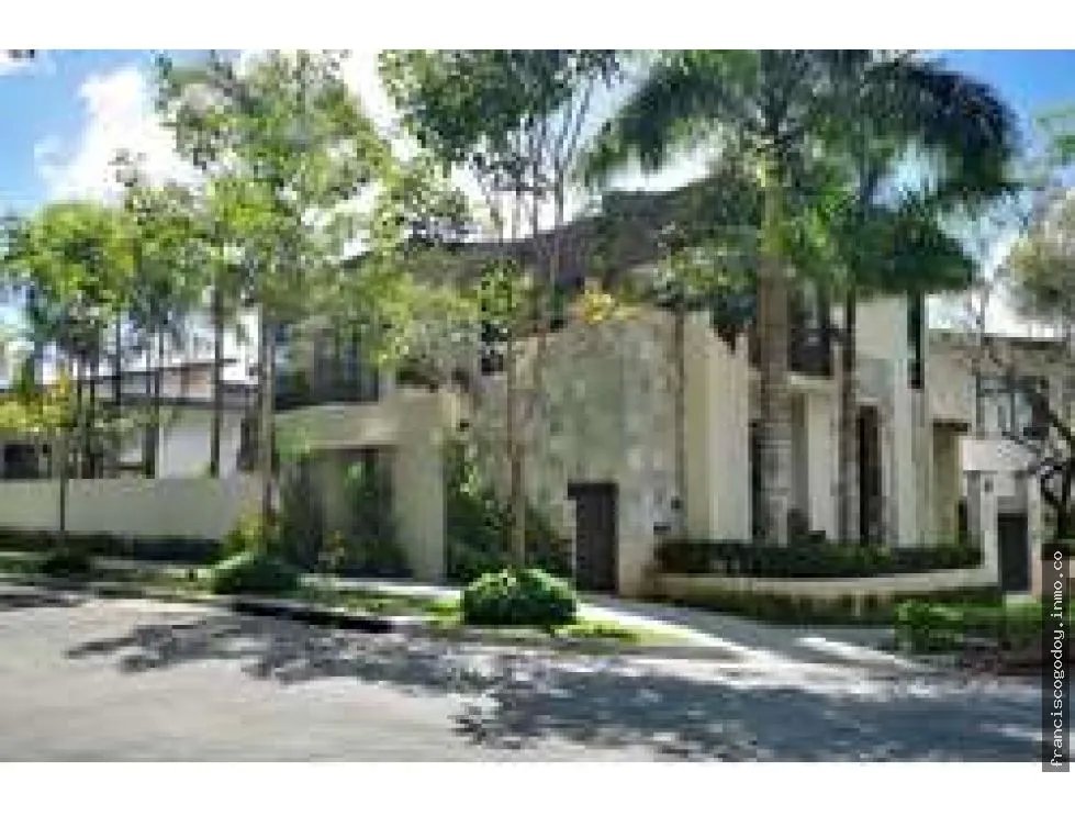 Se vende casa nativa en panamá pacifico