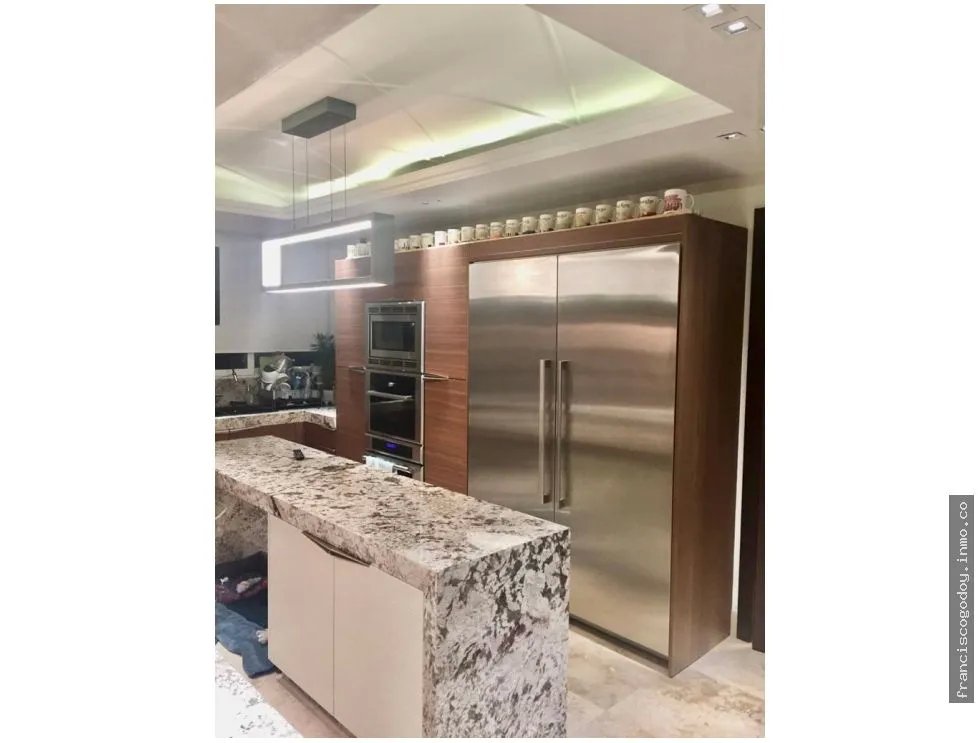 Venta de apartamento penthouse en costa del este ph breeze panama