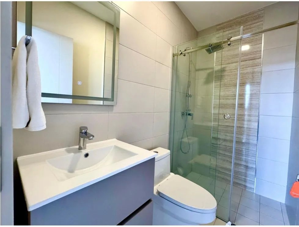Alquiler de apartamento amoblado en arcadia, costa del este