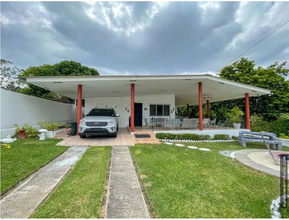 Se vende casa en coronado, chame