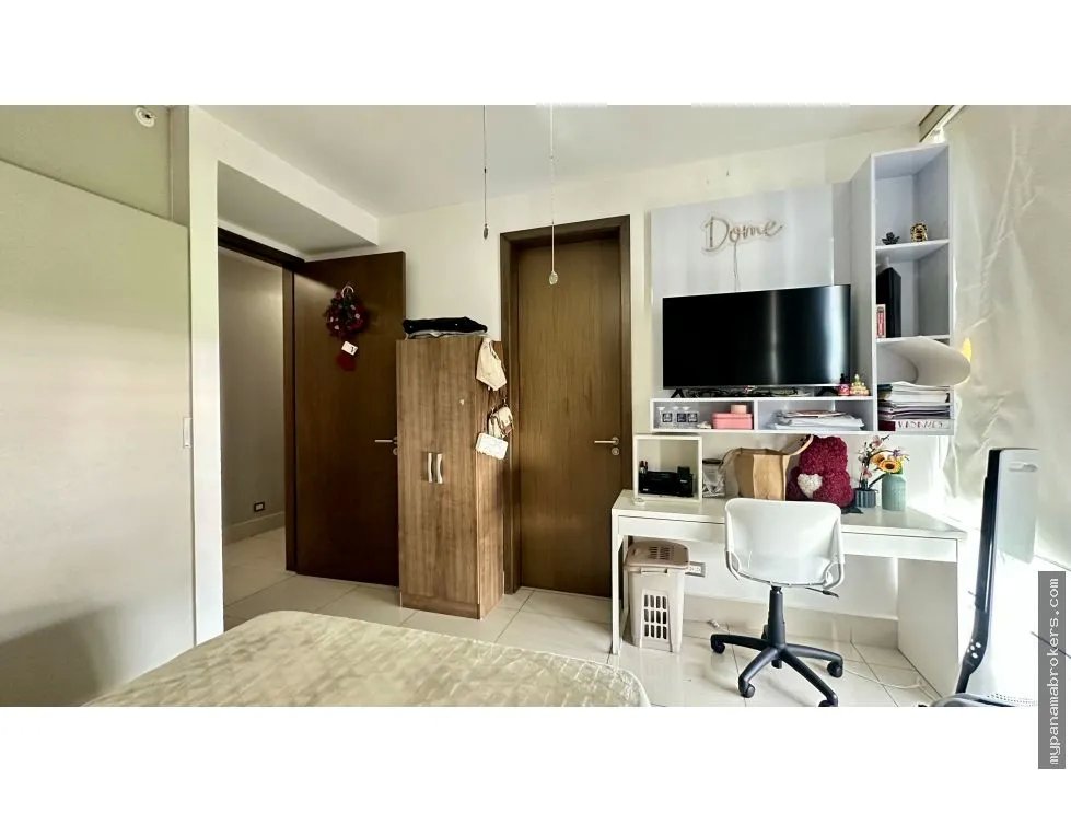 Se vende apartamento en costa del este, panamá