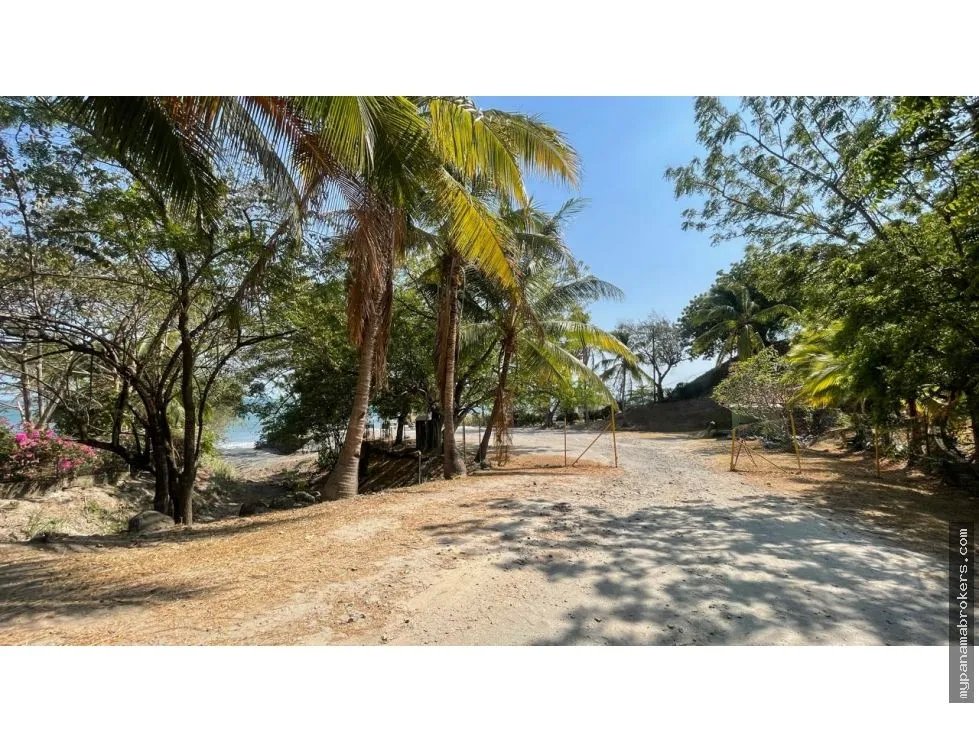 Se vende lote en costa esmeralda, san carlos