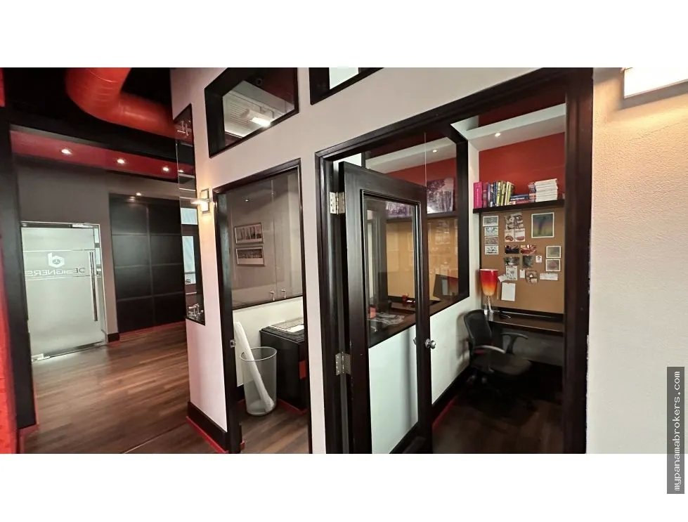 Se vende oficina en p.h. blue business center, san francisco