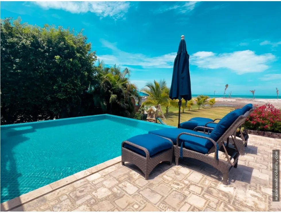 Se vende villa frente al mar en playa blanca, río hato