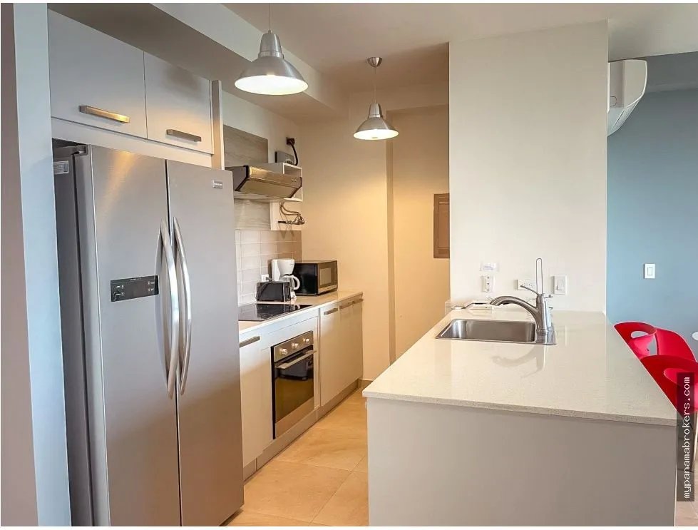 Se vende apartamento en royal palm, nueva gorgona