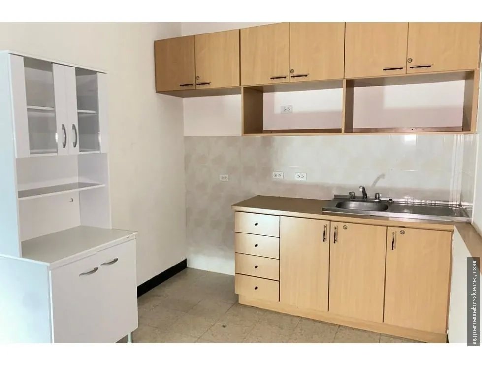 Se vende oficina en edificio adr, obarrio
