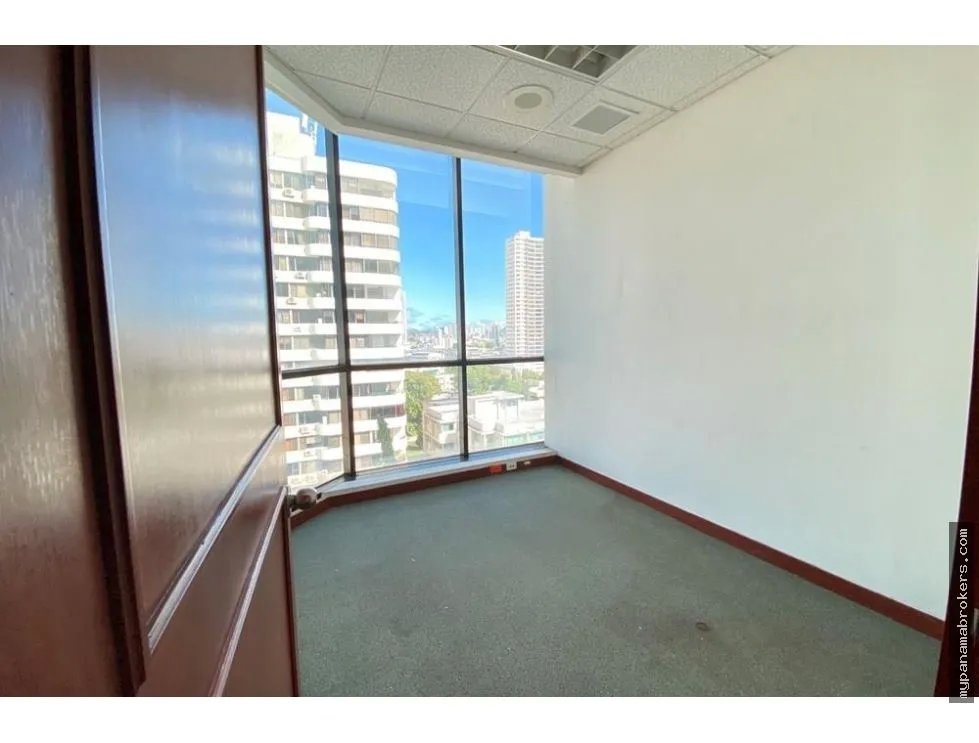 Se vende oficina en edificio adr, obarrio