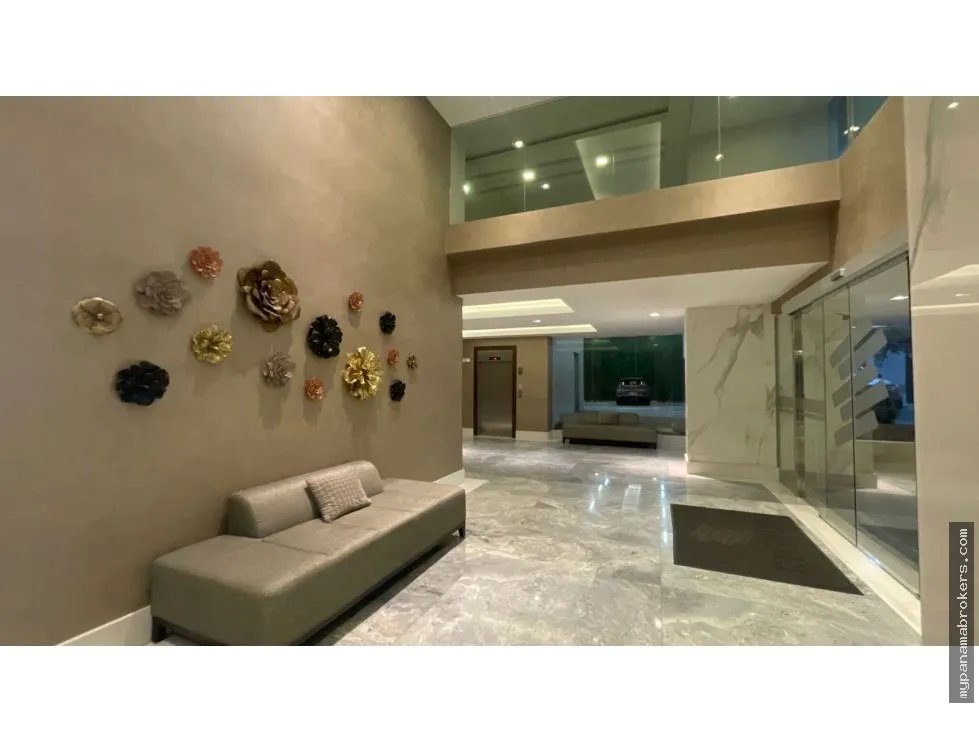 Se vende apartamento en p.h. regalia, costa del este