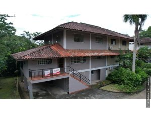 142630 - Ancon - properties - altamira gardens