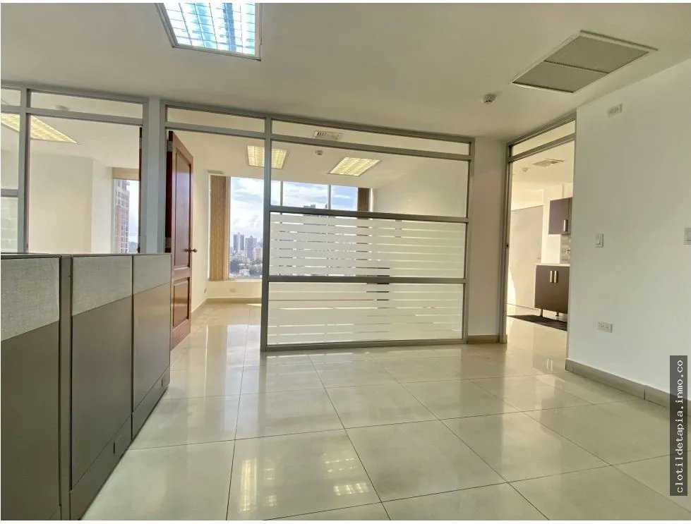 Se venden oficinas en obarrio, bella vista