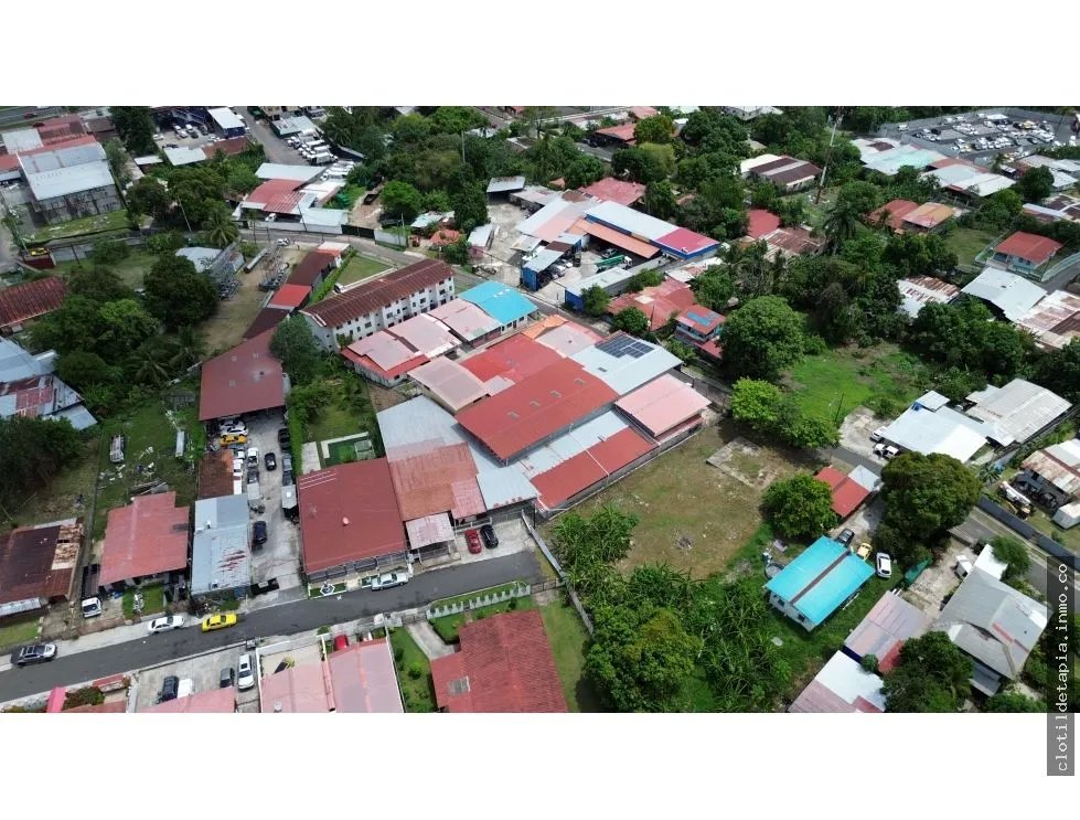 Se vende casa y galera en llano bonito, juan diaz