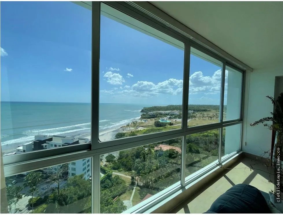 Venta de apartamento en riomar, san carlos