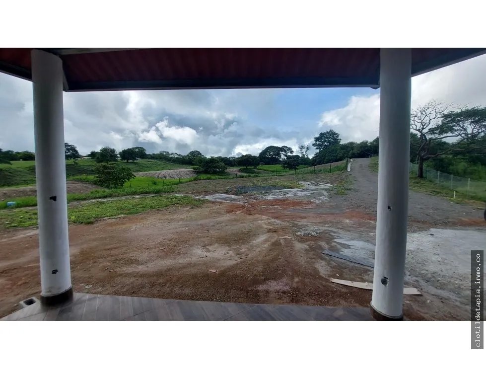 Se vende proyecto residencial en las lajas, chame