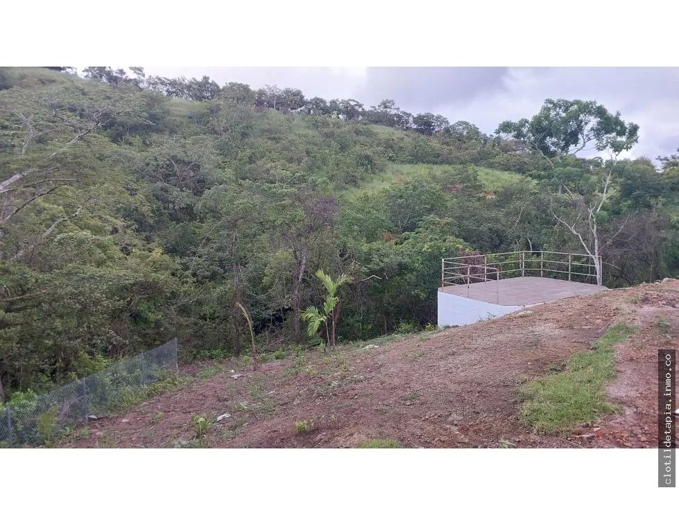 Se vente lote en las lajas, chame
