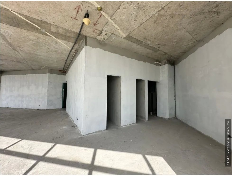 Se vende oficina en calle 50, bella vista