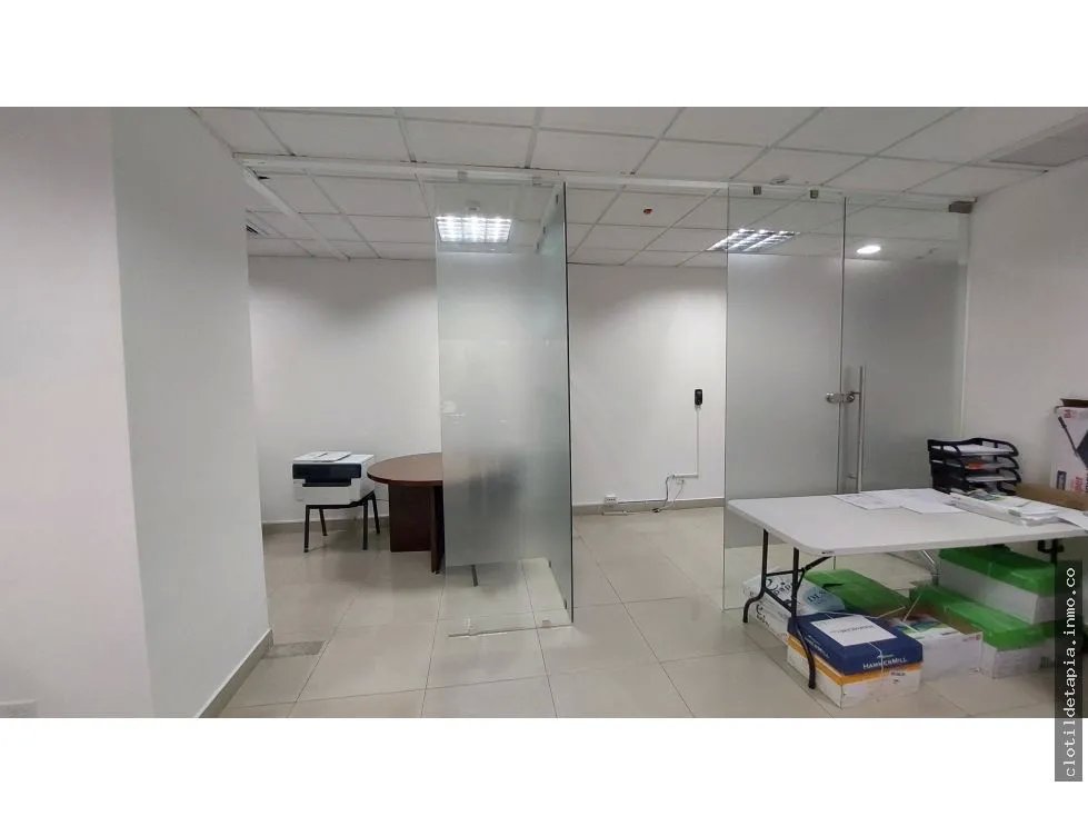 Se vende oficina en obarrio, bella vista