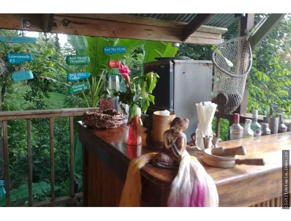 Se vende negocio en bastimentos, bocas del toro