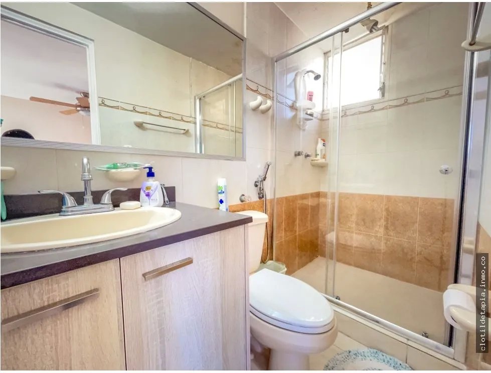 Se vende apartamento en ph mcgregor hill, condado del rey