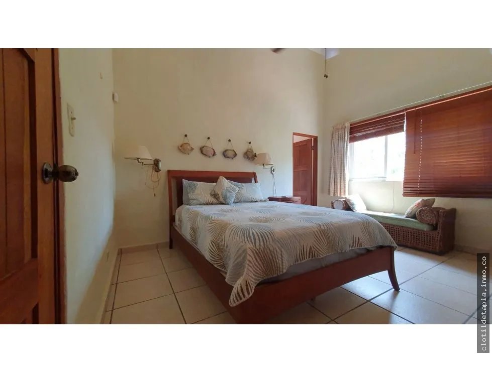 Se vende casa en punta barco village, san carlos