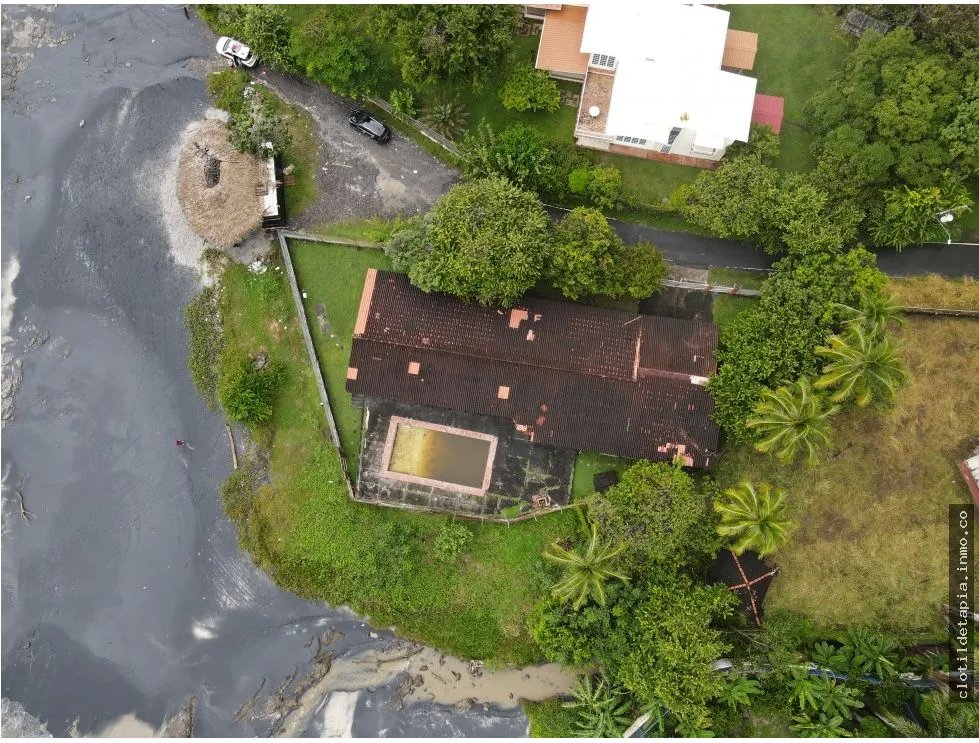 Se vende terreno frente al mar en nueva gorgona, chame