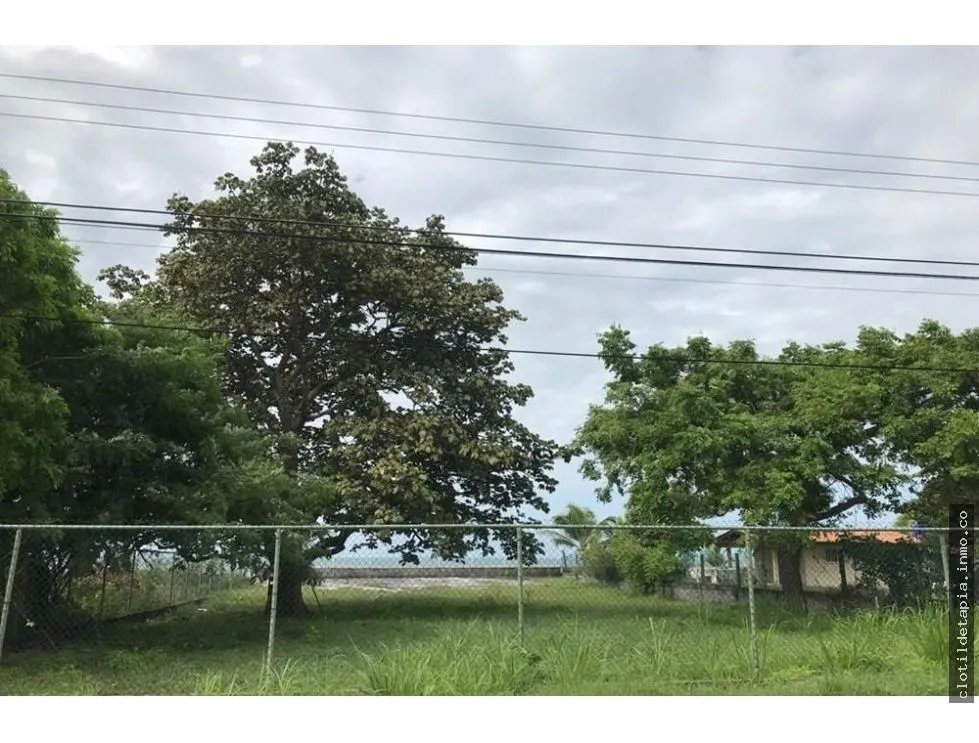 Se vende terreno frente al mar en playa malibú, nueva gorgona