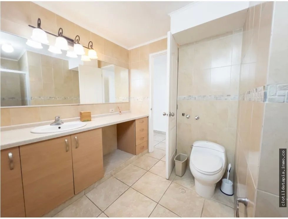 Se vende apartamento en playa blanca