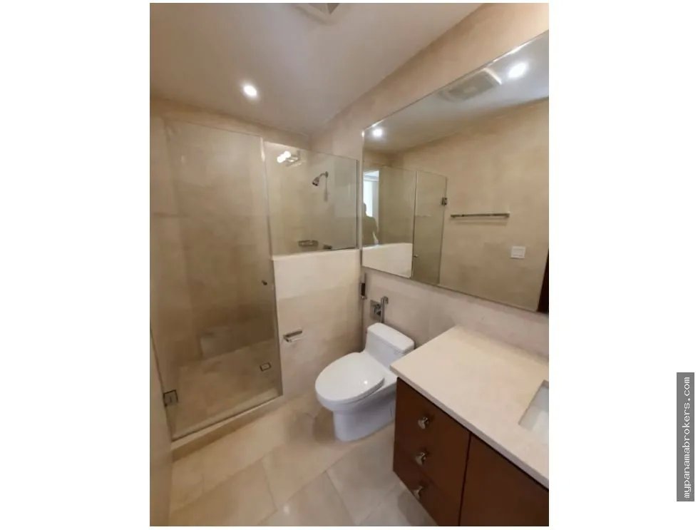 Venta de apartamento con línea blanca en santa maría, panamá