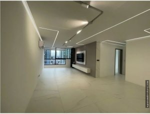 142815 - San francisco - properties - ph 7400