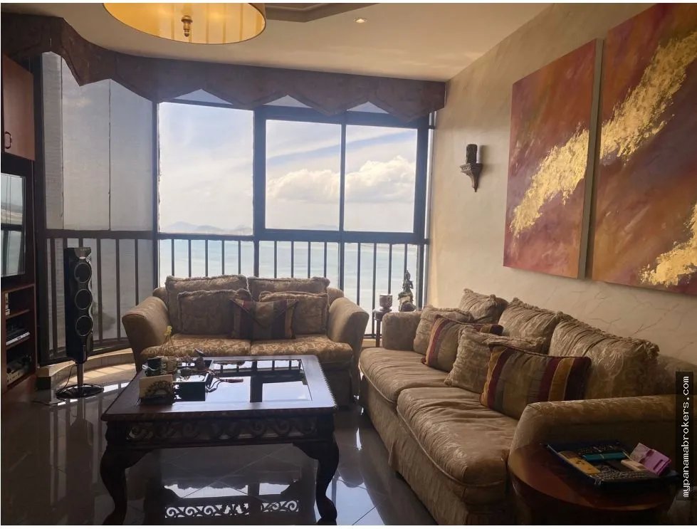 Venta de penthouse en ph torre del pacifico b, marbella